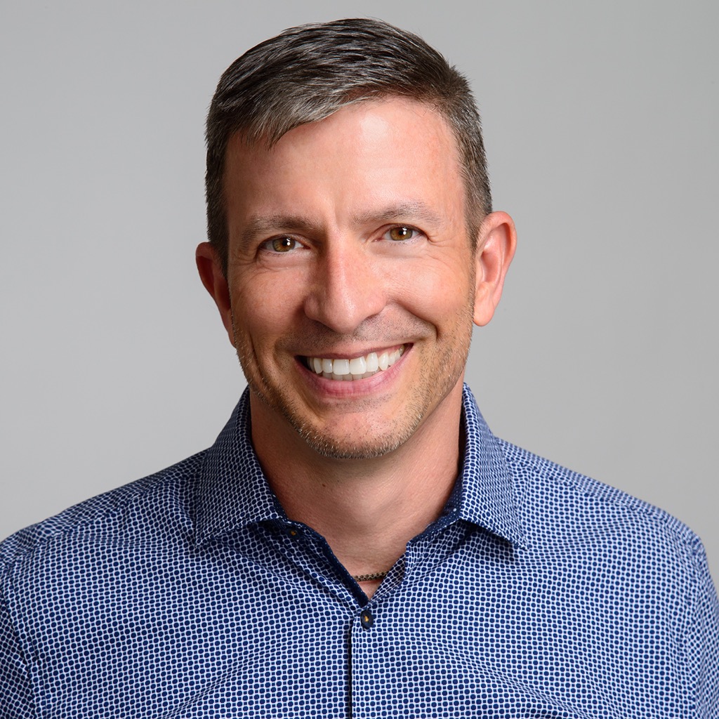 headshot-mike-blue-shirt